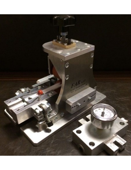 Macchina soffia cavo.